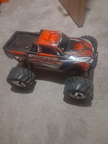 Monster truck traxxas stampede - truck,
