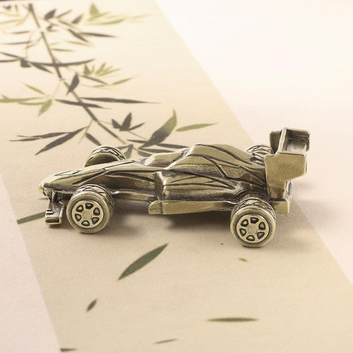 Small kart statue - kart,