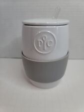 Coccolati Chef Cuociuova/Vaso Miele con Bacchetta di Vetro Manicotto Silicone Bianco/Grigio