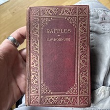 Raffles s The Amateur