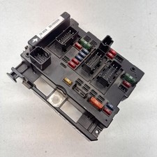 CENTRALINA PORTA FUSIBILI PER