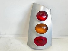 Q0013203V001000000 FANALE POSTERIORE DESTRO per SMART COUPE (C450) 800 253041