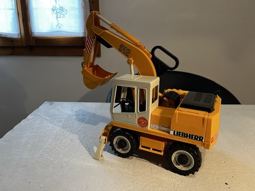 Gru giocattolo liebherr - giocattolo,