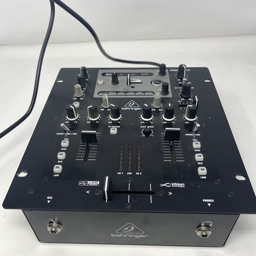 Behringer pro mixer nox 202 - behringer,