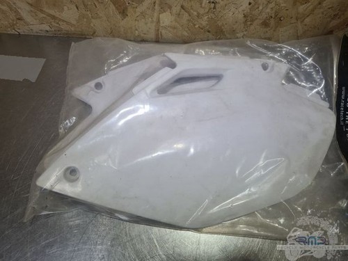 Piastra laterale yamaha 125 - laterale,