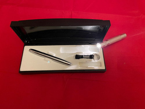 Fisher space pen set - space, mag-lite