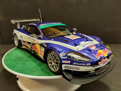 Autoart aston martin dbr9 red - autoart,