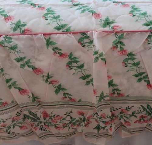 Copriletto vintage nuovo con