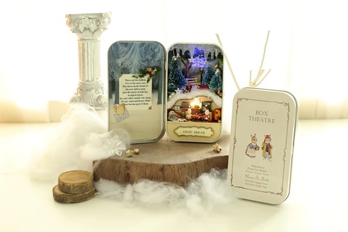 Box theatre snow dream - theatre,