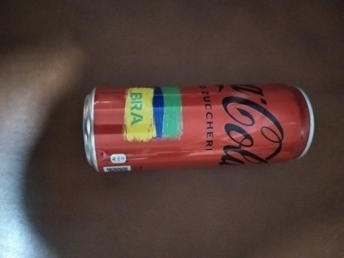 Cola lattina vuota - lattina, mondiali