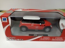 mini cooper  1:24 die cast