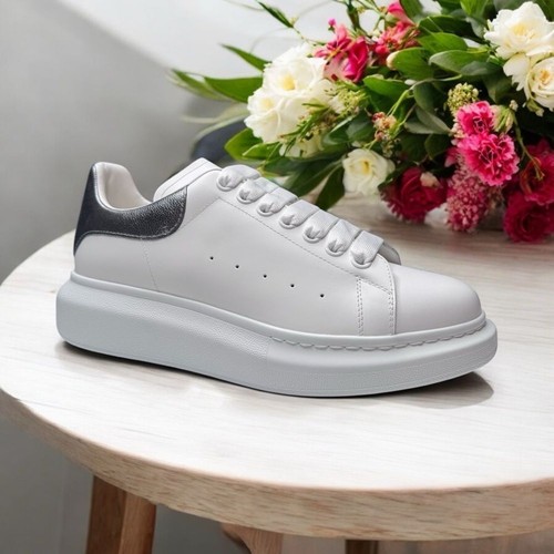 Nwt alexander mcqueen - nwt alexander,
