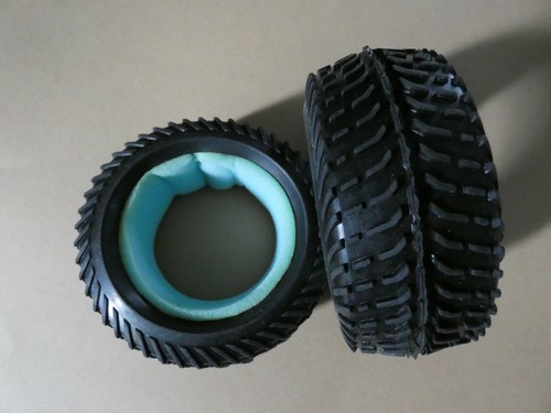 Gomme auto 8 - auto, 1:8