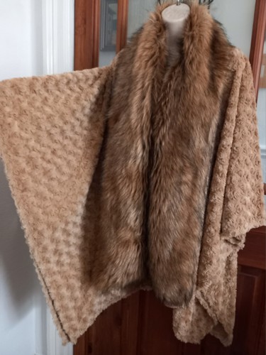 Poncho cappotto giacca
