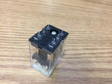 Yamaha M-70 amplificatore