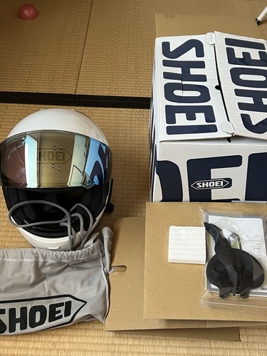 Shoei white helmet with mirror - white,