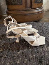 Sandalo Stuart Weitzman nuovo