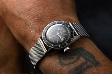 MAGALEX 200M MEDIUM SIZE 30MM SUBMARINE AUTOMATIC VINTAGE STAINLESS STEEL DIVER