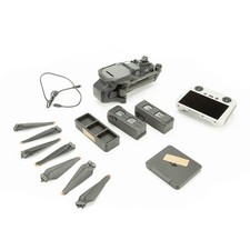 DJI Mavic 3 Pro Drone Fly More