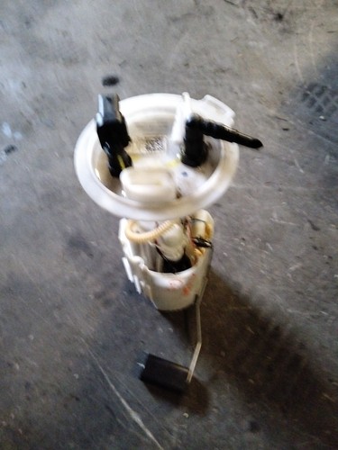 Pompa carburante serbatoio - pompa,
