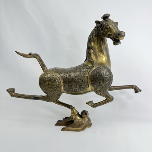 Statua statuina cavallo ottone
