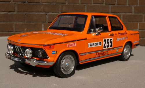 Modellino auto giocattolo