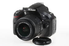 Nikon D5200 con AF-S DX
