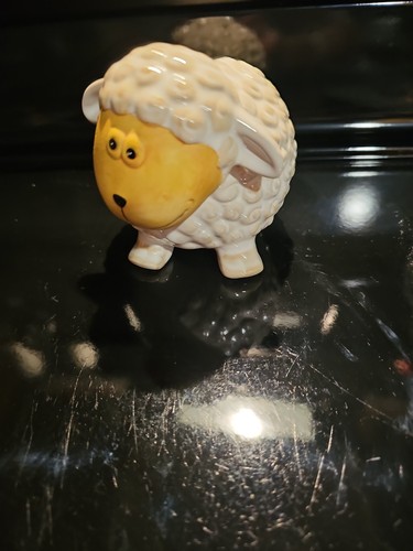 Panca delle pecore ceramica
