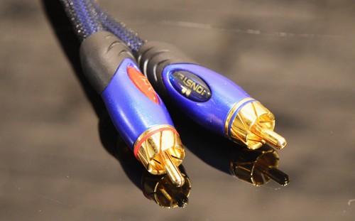 Monster cable - cable,
