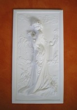 BASSORILIEVO IN GESSO BIANCO
