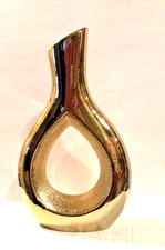 Vasi in ceramica dorata con