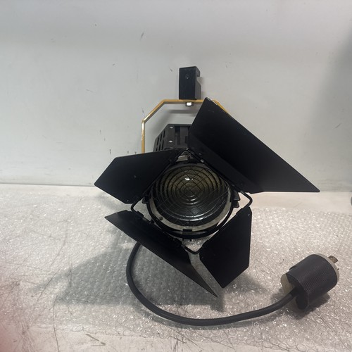 Desisti magis mod 300 fresnel - desisti,