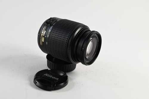 Nikon nikkor 200 mm - 55-200,