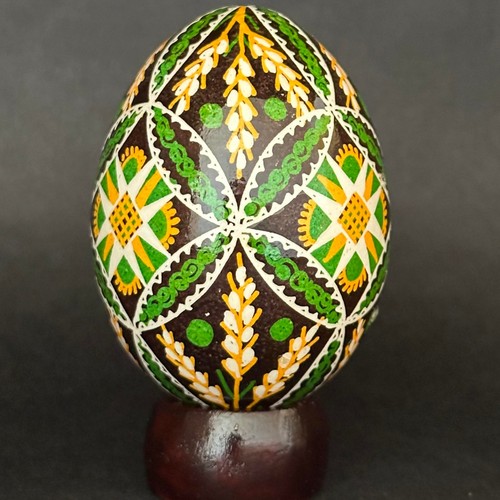 Vero pysanky ucraino - pysanky, pollo