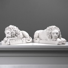 Leoni Canova - Statue in