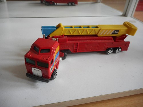 Camion guisval rimorchio - +, gru