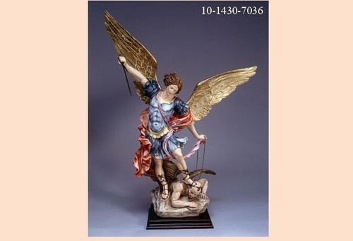 Statua san michele - san,