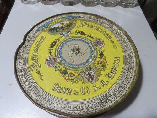 Antica scatola latta - di,