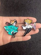 SET 2 spille smaltate Howl e Sophie set castello in movimento Howl's Metal Badge anime