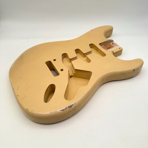 Corpo mjt stratocaster alder - corpo,
