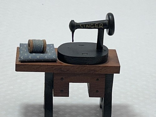 Casa delle bambole miniatura