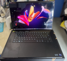 Razer Blade 16 2024 QHD OLED 16" 240Hz RTX 4070 Core i9 14900HX 16GB 1TB