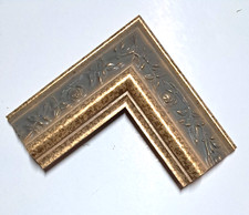 Cornice in legno FIORI per