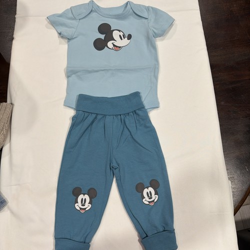 Disney baby months - disney,