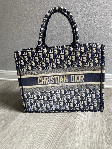 Christian dior large - large, book