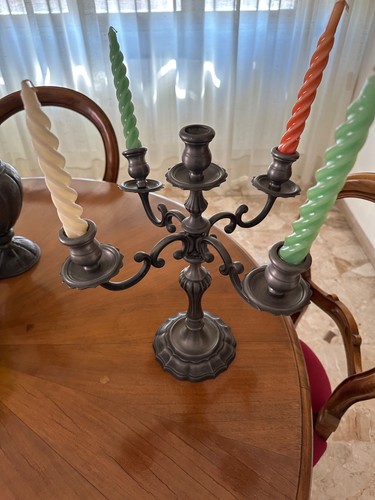 Grandi candelabri un - grandi,