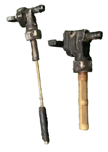 Coppia rubinetti benzina moto - coppia,