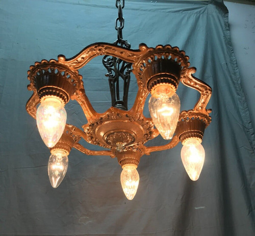 Antico lampadario vintage - , in