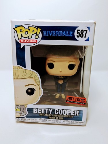 Riverdale betty cooper hot - cooper,