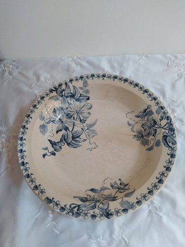 Petit plat creux terre fer - terre,